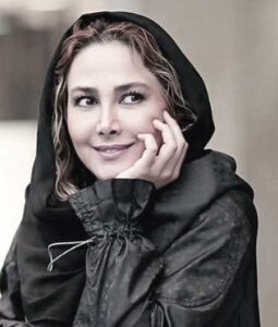 بیوگرافی آناهیتا نعمتی