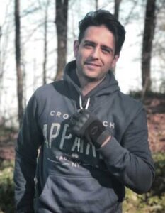 بیوگرافی امیرحسین آرمان