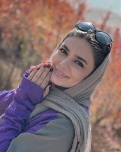 بیوگرافی لیندا کیانی