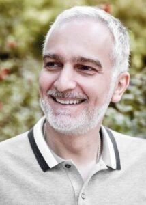 بیژن بنفشه خواه