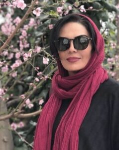 سارا خوئینی ها