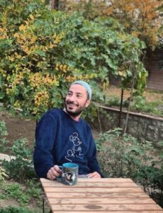 نوید محمدزاده