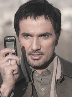 دانلود فیلم چهل سالگی