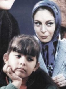 دانلود فیلم طوطیا