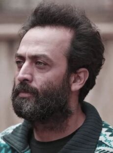 دانلود فیلم عطرآلود